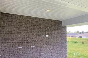 637 Revere St, Foley, AL 36535 - Photo 18