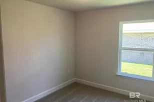 637 Revere St, Foley, AL 36535 - Photo 4