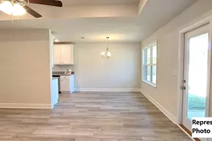 688 Mayflower Dr, Foley, AL 36535 - Photo 4