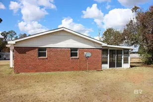 141 Holt St, Flomaton, AL 36441 - Photo 4