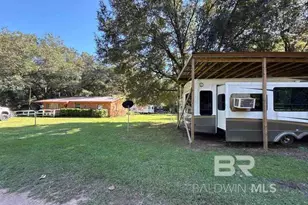 20855 Indian Oaks Rd, Robertsdale, AL 36567 - Photo 2