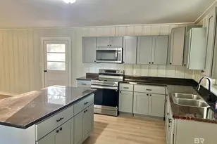 847 Sidney E Manning Blvd, Flomaton, AL 36441 - Photo 4