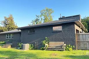 703 Bellangee Ave, Fairhope, AL 36532 - Photo 22