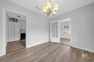 32 Sherwood Dr, Mobile, AL 36606 - Photo 8