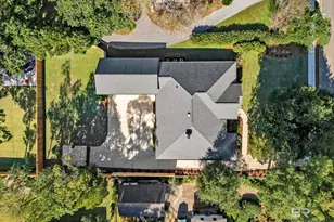 253 Blue Island St, Fairhope, AL 36532 - Photo 68