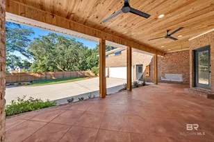 253 Blue Island St, Fairhope, AL 36532 - Photo 14