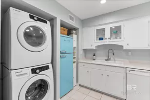 207 S Mobile St, Fairhope, AL 36532 - Photo 8