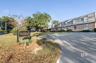 207 S Mobile St, Fairhope, AL 36532 - Photo 18