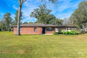207 3rd St, Summerdale, AL 36580 - Photo 2