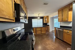 14040 Riverside Dr, Foley, AL 36535 - Photo 16