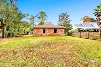1013 E 23rd Avenue, Gulf Shores, AL 36542 - Photo 4