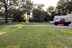 24561 Peavy Ln, Robertsdale, AL 36567 - Photo 6