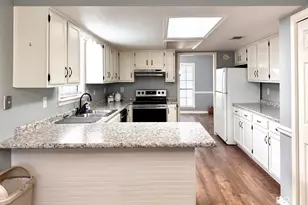 38261 Holly Hills Dr, Bay Minette, AL 36507 - Photo 8