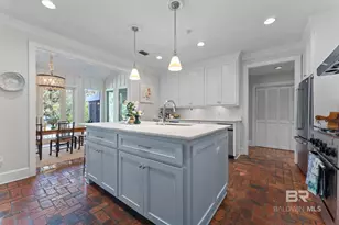 18318 Woodland Dr, Fairhope, AL 36532 - Photo 12