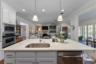 18318 Woodland Dr, Fairhope, AL 36532 - Photo 14