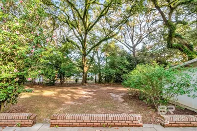 913 Cottage Hill Avenue, Mobile, AL 36693 - Photo 10