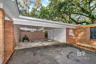 913 Cottage Hill Ave, Mobile, AL 36693 - Photo 6