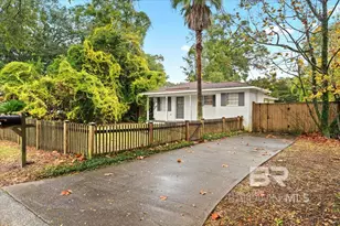 417 Azalea St, Fairhope, AL 36532 - Photo 1