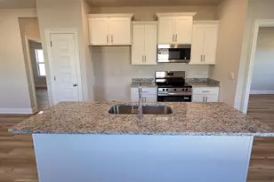 28133 Hallow Trl, Elberta, AL 36530 - Photo 10