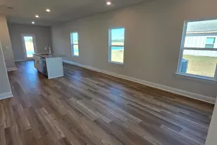 28133 Hallow Trl, Elberta, AL 36530 - Photo 6