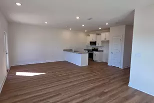 28084 Hallow Trl, Elberta, AL 36530 - Photo 12