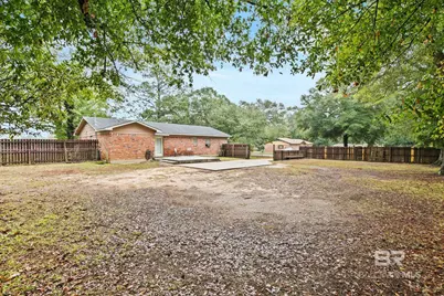 1701 Phillips Lane, Mobile, AL 36618 - Photo 40