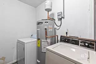 1701 Phillips Ln, Mobile, AL 36618 - Photo 34