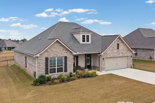 10126 Chipper Ln, Foley, AL 36535 - Photo 2