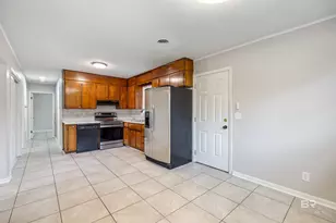 4664 Geneva Dr, Pensacola, FL 32526 - Photo 12