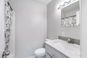4664 Geneva Dr, Pensacola, FL 32526 - Photo 18