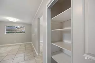 4664 Geneva Dr, Pensacola, FL 32526 - Photo 14