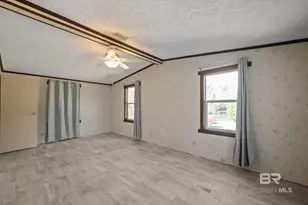 24120 Patterson Rd, Robertsdale, AL 36567 - Photo 16