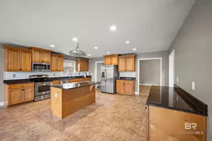 11746 Wentwood Ct, Daphne, AL 36526 - Photo 4