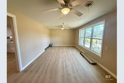201 S Stuart Street, Foley, AL 36535 - Photo 8