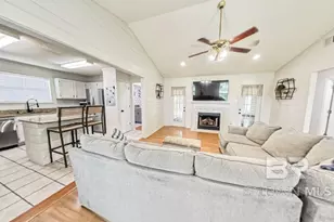 28624 Canterbury Dr, Daphne, AL 36526 - Photo 4