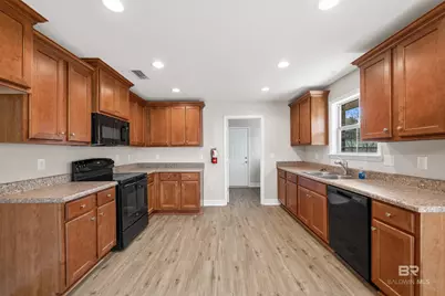 319 Bloomsbury Avenue, Fairhope, AL 36532 - Photo 8