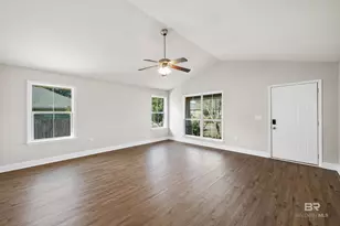 319 Bloomsbury Ave, Fairhope, AL 36532 - Photo 4