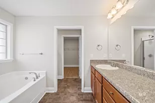 319 Bloomsbury Ave, Fairhope, AL 36532 - Photo 14