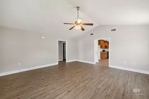 319 Bloomsbury Ave, Fairhope, AL 36532 - Photo 6