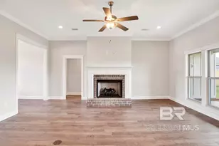 417 Bloomsbury Ave, Fairhope, AL 36532 - Photo 2