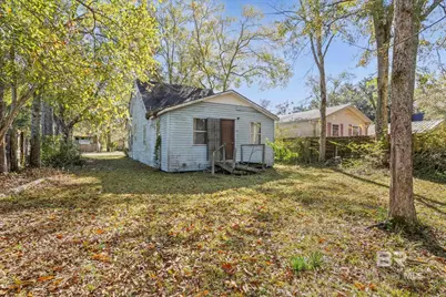 752 Elba  Avenue, Mobile, AL 36612 - Photo 2