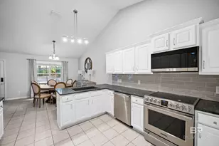 27820 Bay Branch Dr, Daphne, AL 36526 - Photo 12