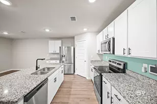 12872 Pr Fld Dr, Lillian, AL 36549 - Photo 10