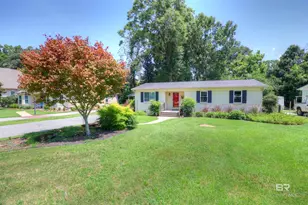 301 Perdido Ave, Fairhope, AL 36532 - Photo 2