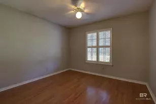 409 Nichols Ave, Fairhope, AL 36532 - Photo 6