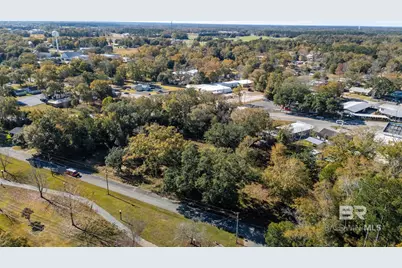 22995 E Chicago Street, Robertsdale, AL 36567 - Photo 12