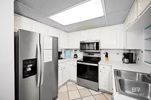 1051 W Beach Blvd, Gulf Shores, AL 36542 - Photo 16