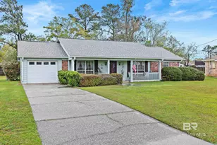 49 Magnolia Cir, Foley, AL 36535 - Photo 2