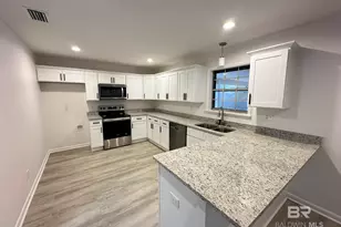 1710 Auburn Ave, Bay Minette, AL 36507 - Photo 4