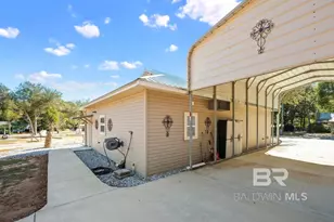 10999 S Pickens Ave, Lillian, AL 36549 - Photo 2